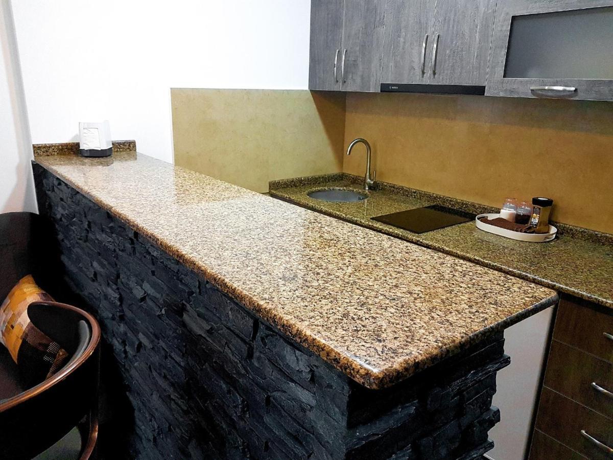 Apartament Premium Klass Lejlighed Batumi Eksteriør billede
